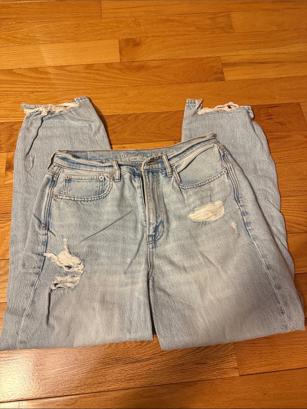 American Eagle Outfitters Light Blue Distressed Jeans